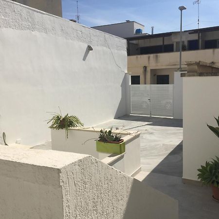 Casa Sul Mare - Wifi Free - Parcheggio Privato Apartamento San Foca Exterior foto